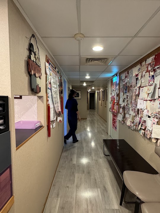 劉忠俊婦產科診所